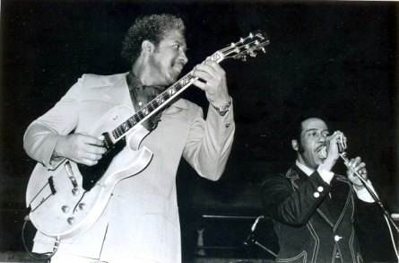 Fenton Robinson and Eddie Taylor - By Andre Hobus