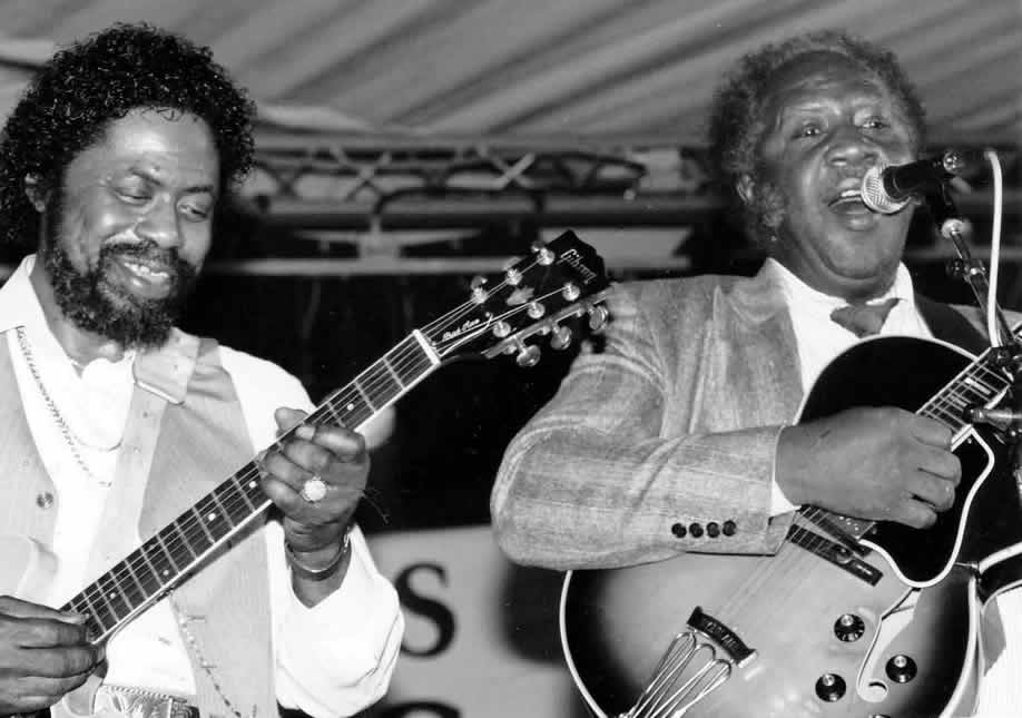 Son Seals and Fenton Robinson at Ecaussines Festival in France 1992 - By Andre Hobus 2